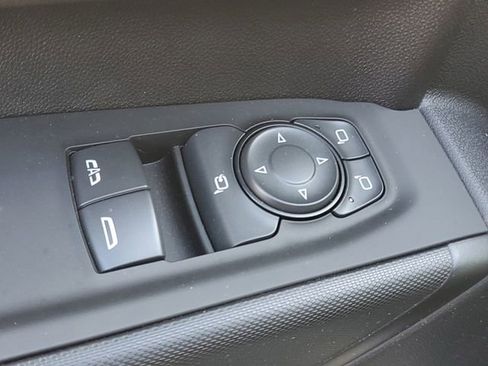 Certified 2025 Chevrolet Silverado 3500 W/T AWD/4WD image 9