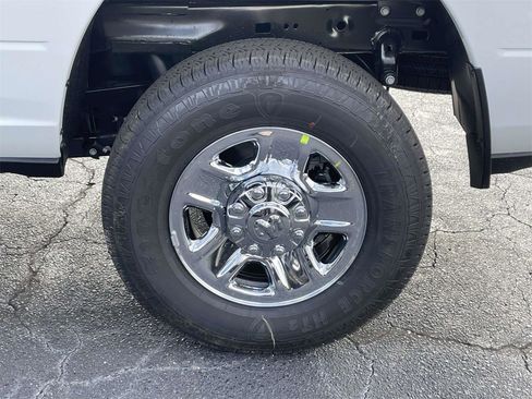 New 2026 RAM 2500 Tradesman w/ Chrome Appearance Group image 37