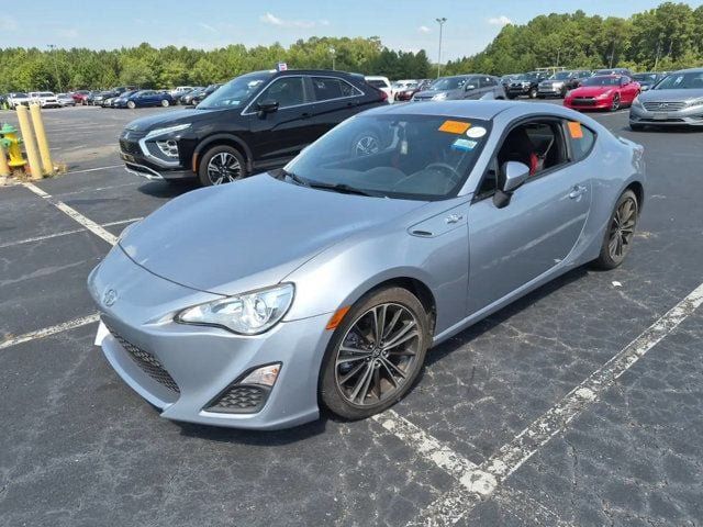 Used 2015 Scion FR-S RWD image 4