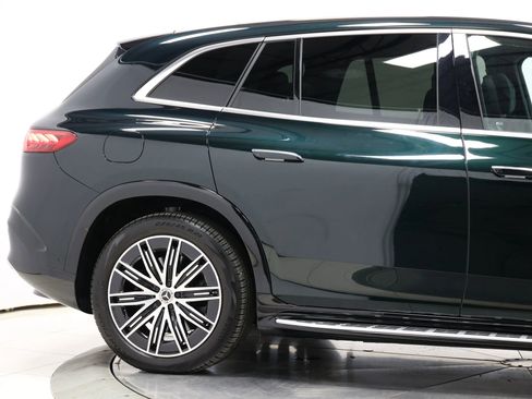 Used 2023 Mercedes-Benz EQS 580 4MATIC SUV image 71