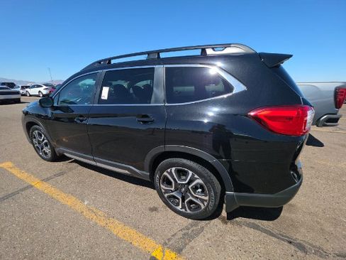 Used 2023 Subaru Ascent Limited w/ Technology Package AWD/4WD image 4