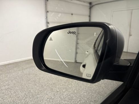 Used 2018 Jeep Compass Trailhawk w/ Navigation Group image 52