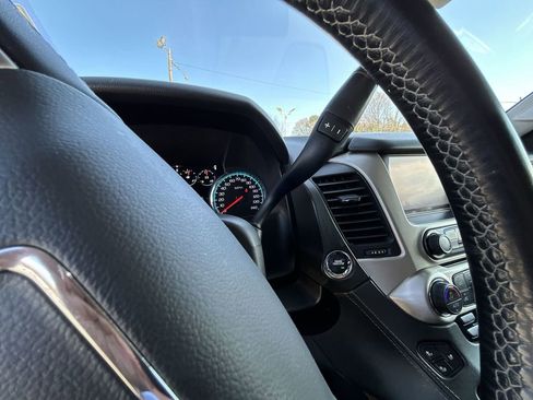 Used 2019 GMC Yukon Denali w/ Denali Ultimate Package image 22