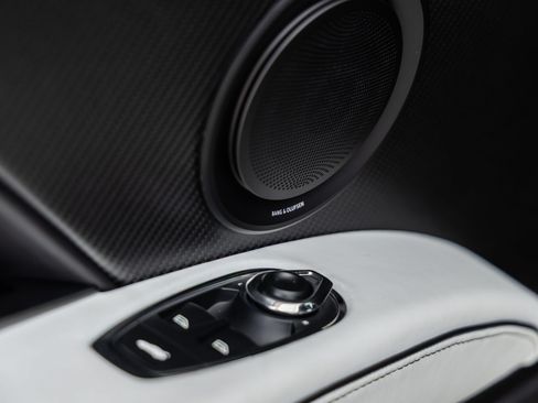 Used 2023 Aston Martin DBS Superleggera Volante RWD image 30