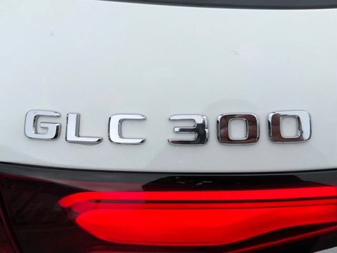 Certified 2023 Mercedes-Benz GLC 300 4MATIC image 9