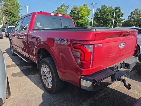Used 2025 Ford F150 Lariat w/ Equipment Group 502A High AWD/4WD image 3