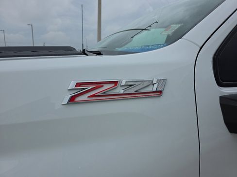 Used 2022 Chevrolet Silverado 3500 LTZ w/ Z71 Chrome Sport Edition AWD/4WD image 6