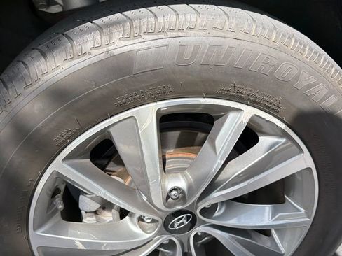 Used 2020 Hyundai Santa Fe Limited FWD image 8