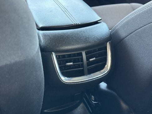 Used 2024 Chevrolet Malibu LT FWD image 13