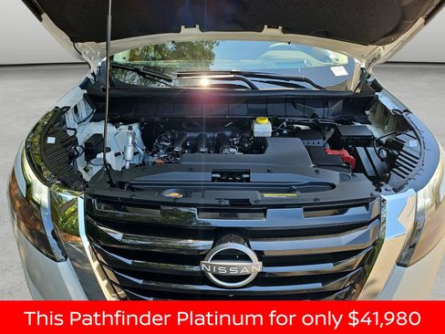Used 2025 Nissan Pathfinder Platinum w/ Cargo Package AWD/4WD image 39