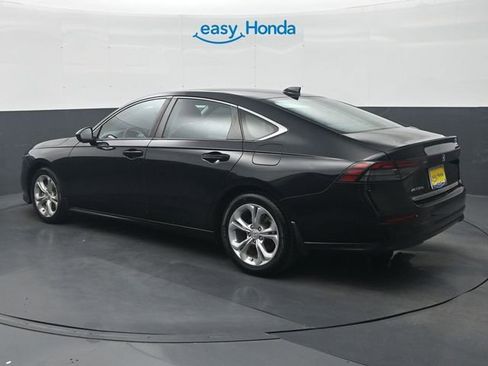 Used 2023 Honda Accord LX image 5