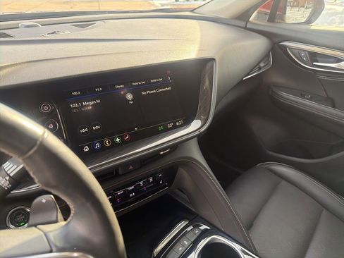 Used 2023 Buick Envision Essence FWD image 11