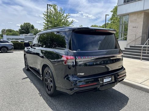 Certified 2026 INFINITI QX80 4WD image 6
