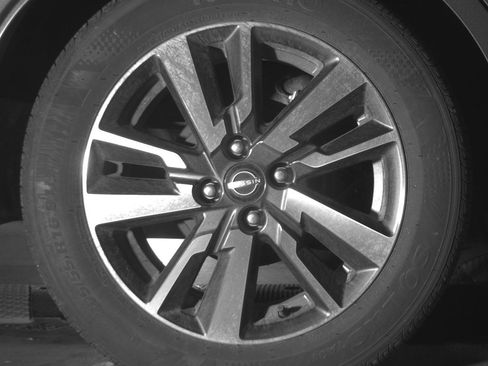 Used 2025 Nissan Versa SV image 15