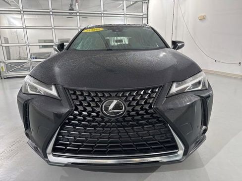 Used 2020 Lexus UX 200 200 Base image 3