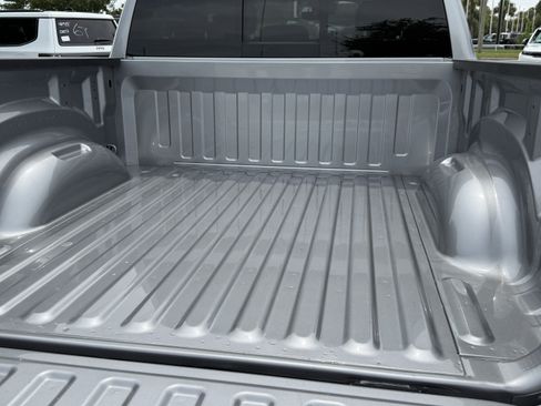 Used 2026 RAM 1500 Lone Star AWD/4WD image 31