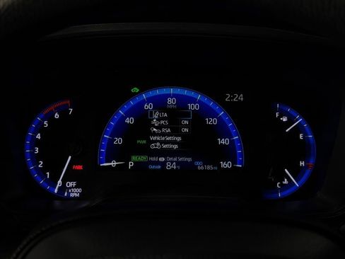 Used 2022 Toyota Corolla LE image 13