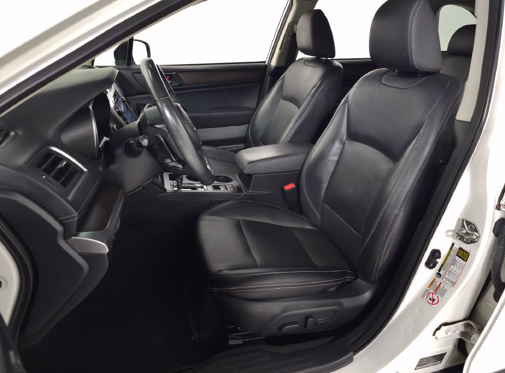 Used 2019 Subaru Outback 3.6R Limited AWD/4WD image 15