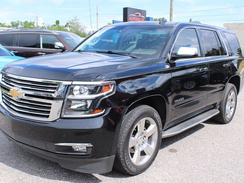 Used 2016 Chevrolet Tahoe LTZ RWD image 2