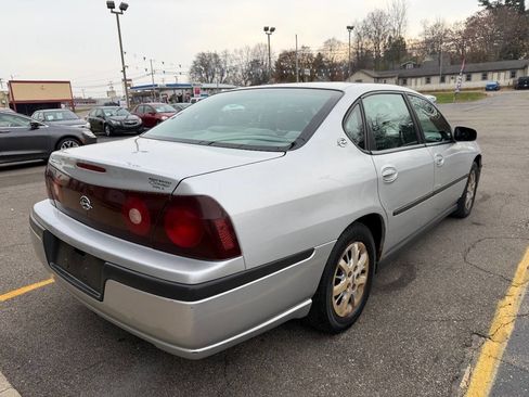 Used 2002 Chevrolet Impala w/ Preferred Equipment Group image 3