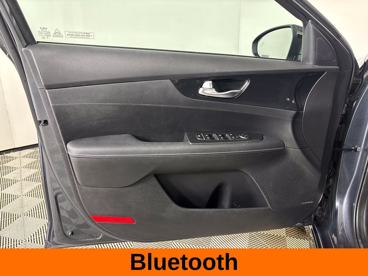 Used 2024 Kia Forte GT-Line w/ GT-Line Premium Package FWD image 11