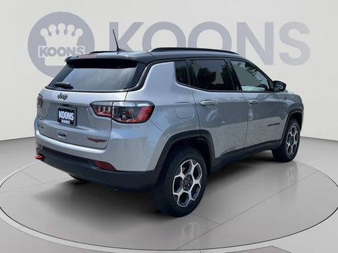 Used 2022 Jeep Compass Trailhawk w/ Trailhawk Convenience Group AWD/4WD image 7