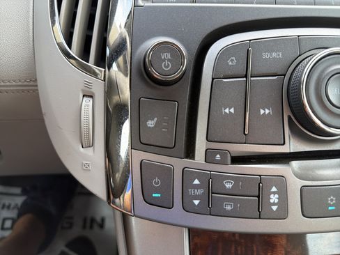Used 2012 Buick LaCrosse Premium FWD image 27