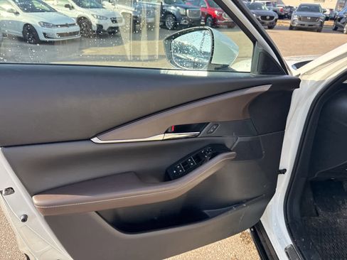 New 2023 MAZDA CX-30 AWD 2.5 S w/ Premium Package image 16