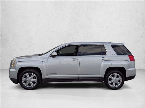Used 2017 GMC Terrain SLE image 8