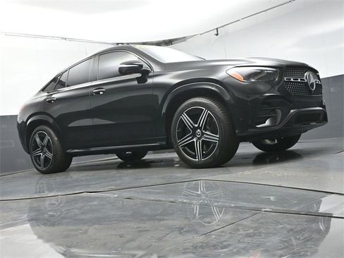 Used 2025 Mercedes-Benz GLE 450 GLE 450 image 40