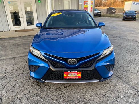 Used 2018 Toyota Camry XSE image 10
