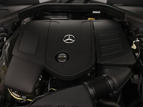 New 2026 Mercedes-Benz GLC 300 image 10