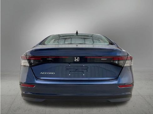 New 2026 Honda Accord SE image 4