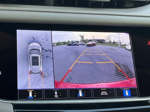 New 2026 Cadillac XT5 Premium Luxury w/ Driver Assist Package AWD/4WD image 38