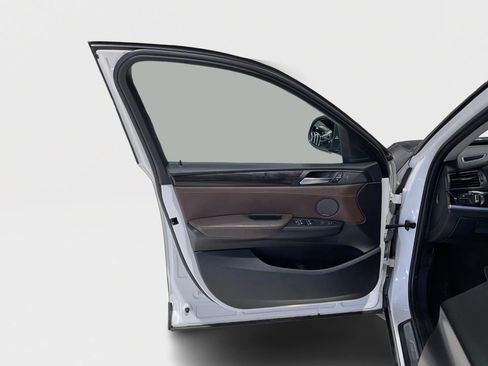 Used 2016 BMW X4 xDrive28i image 19