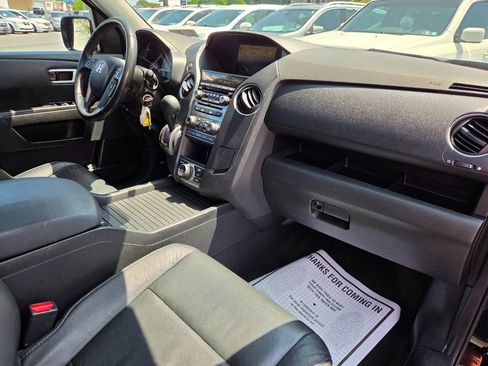 Used 2015 Honda Pilot Touring image 50