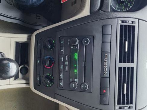 Used 2006 Ford Fusion S image 19