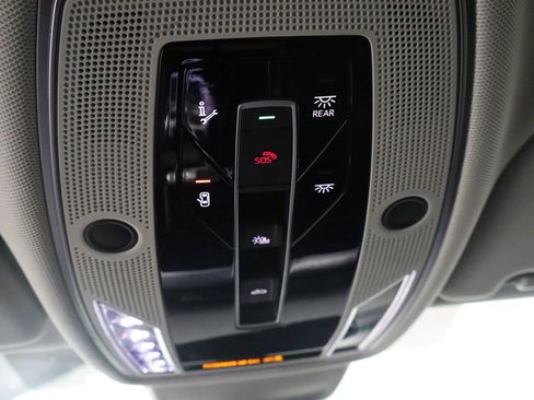 Used 2019 Audi A8 L 3.0T w/ Executive Package image 42