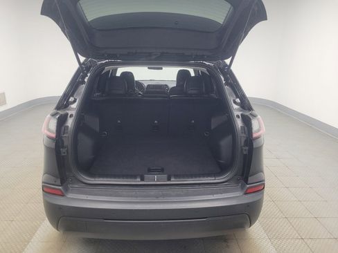 Used 2020 Jeep Cherokee Latitude Plus w/ Cold Weather Group image 29