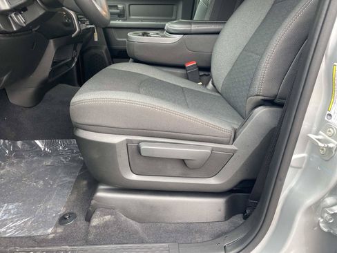 New 2026 RAM 3500 Tradesman AWD/4WD image 13