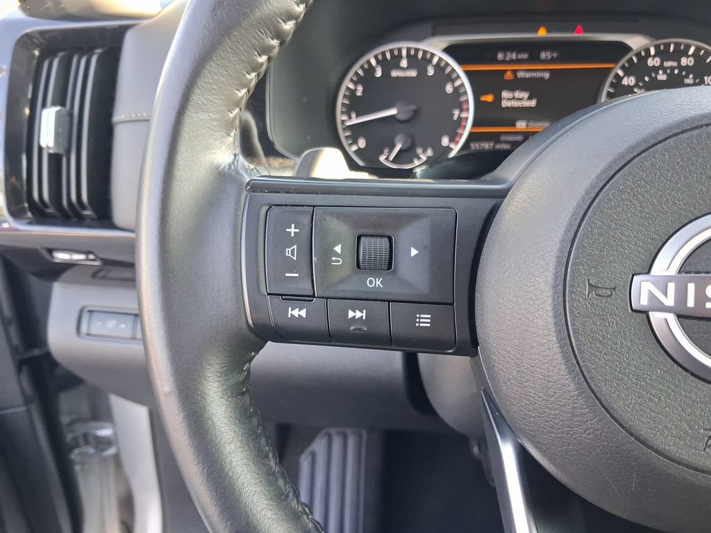 Certified 2024 Nissan Pathfinder SV FWD image 24