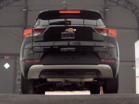 Used 2022 Chevrolet TrailBlazer LT AWD/4WD image 7