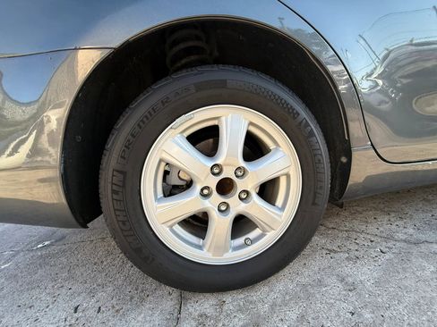 Used 2009 Toyota Camry LE FWD image 23