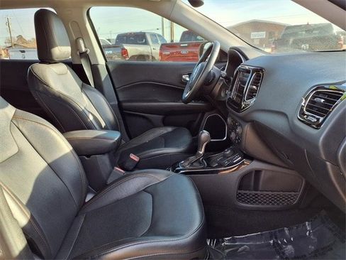Used 2019 Jeep Compass Limited w/ Safety & Security Group image 15