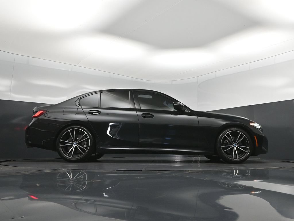 Certified 2024 BMW 330i Sedan w/ M Sport Package RWD image 43