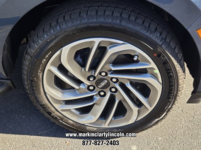 New 2027 Lincoln Navigator Premiere AWD/4WD image 15