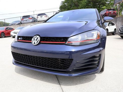 Used 2015 Volkswagen GTI SE w/ Lighting Package (SEL) FWD image 30