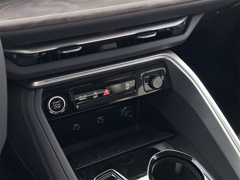 New 2025 Audi Q5 Premium Plus image 14