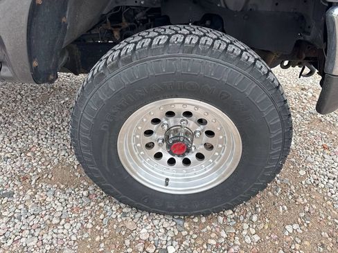 Used 1989 Toyota Pickup Deluxe AWD/4WD image 18