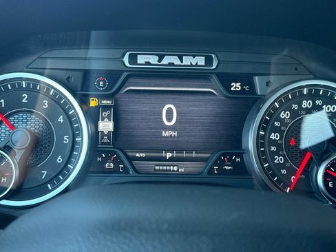New 2026 RAM 1500 Big Horn AWD/4WD image 23